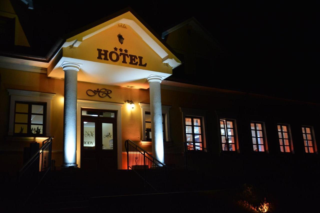Hotel Rytwiany Buitenkant foto