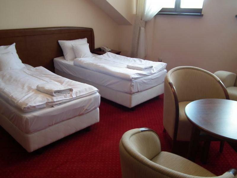 Hotel Rytwiany Buitenkant foto