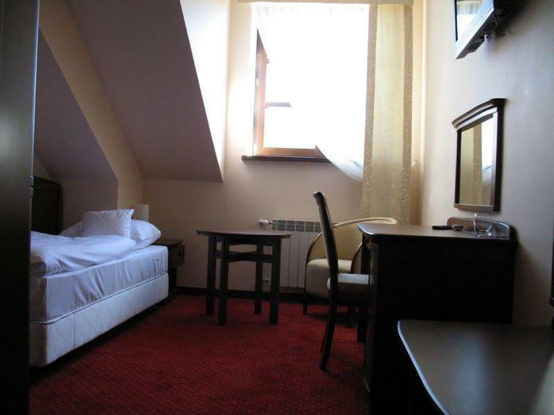 Hotel Rytwiany Buitenkant foto