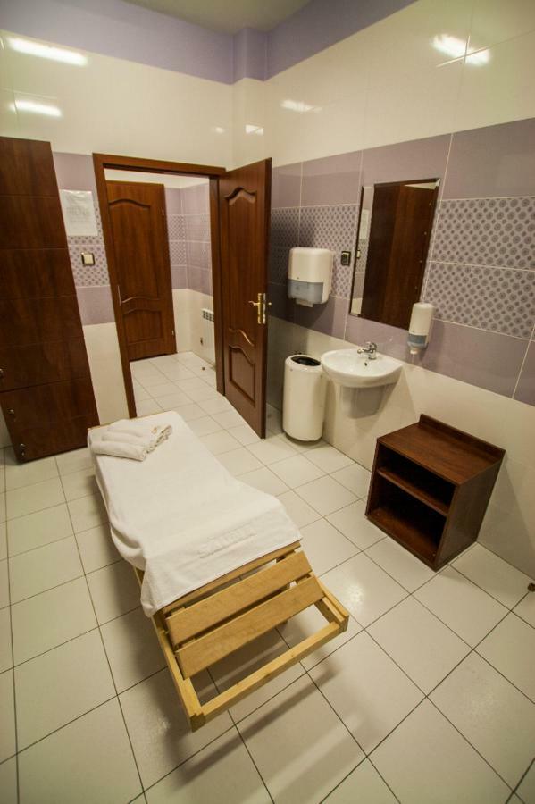 Hotel Rytwiany Buitenkant foto